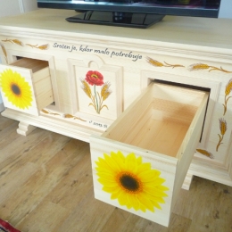 kmecka skrinja smreka